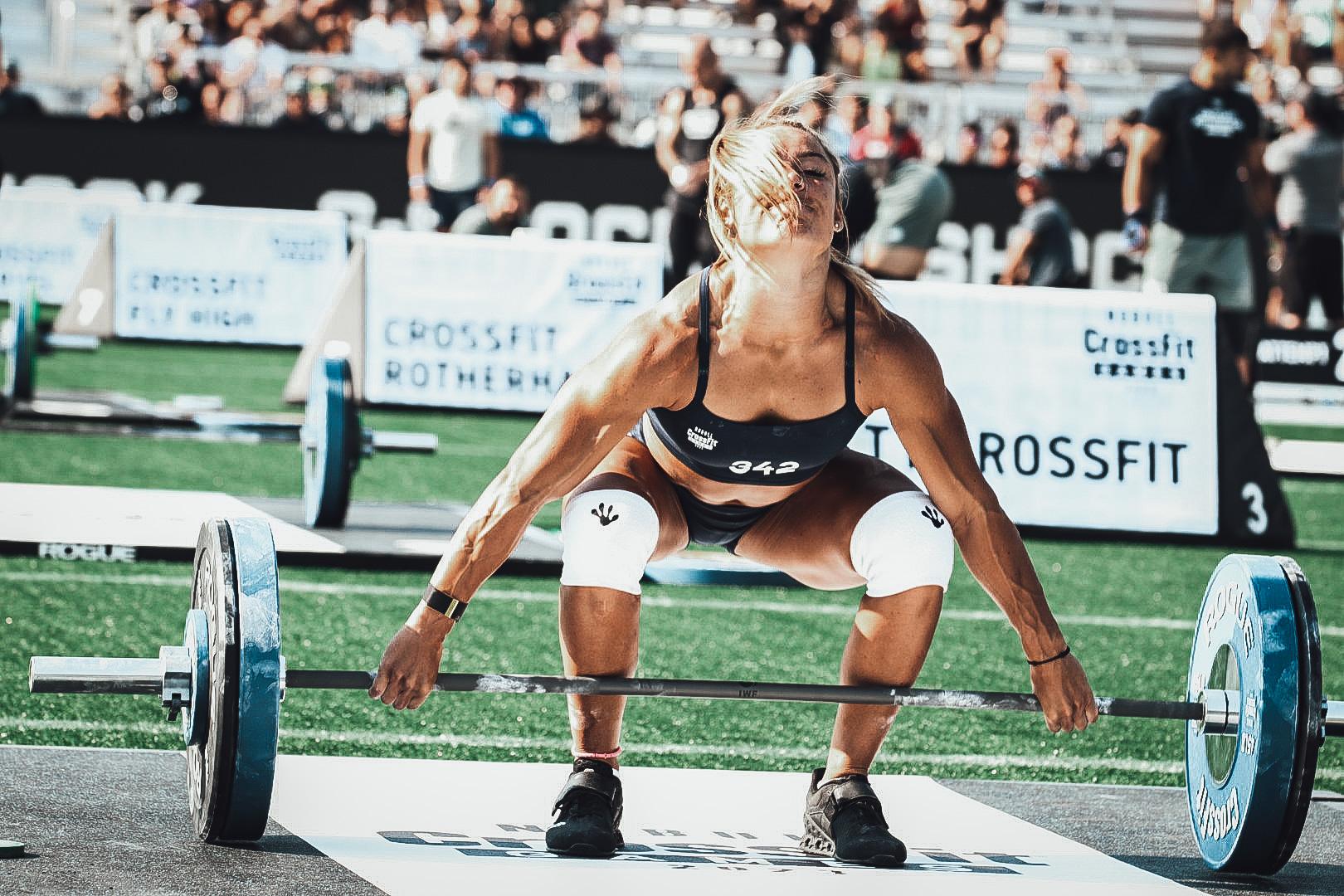5 Reasons Why You Should Use a Hook Grip for Weightlifting
